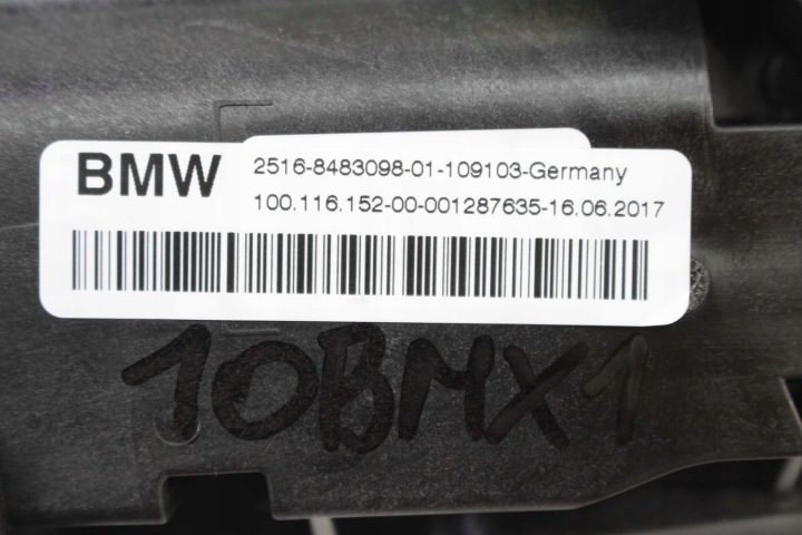 фото №8, Bmw x1 f48 выборщик 8483098 автоматической коробки коробка передач домкрат ручник  2