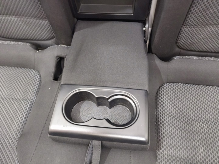 фото №10, Обивка комплект сиденья диван материал vw jetta vi 5c 2010-2014r