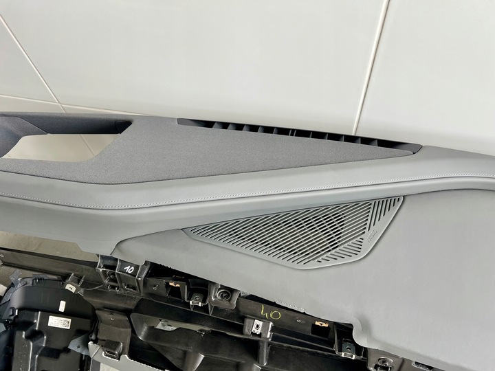 фото №5, Bmw g70 панель раздаточная консоль приборная панель новая oem 7884023 оригинал