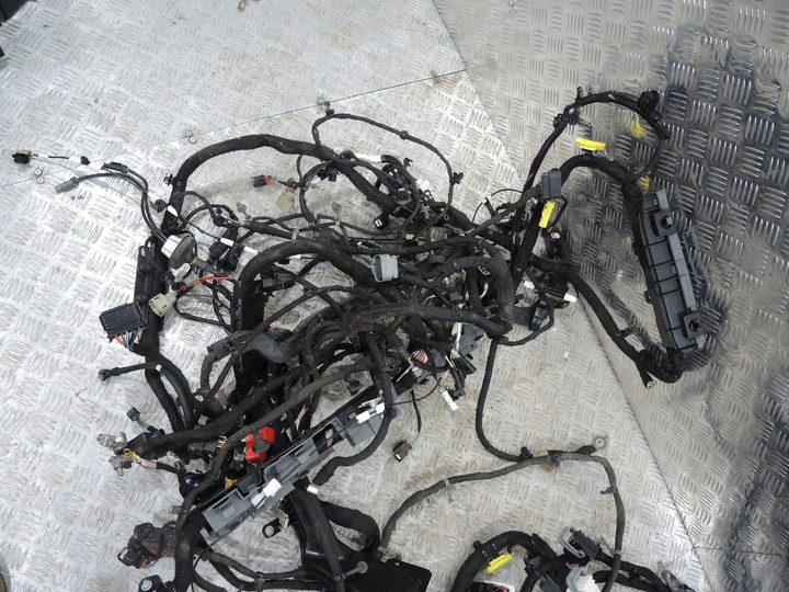 фото №4, Jeep wrangler jl 2.0tb установка інтер'єру автомат