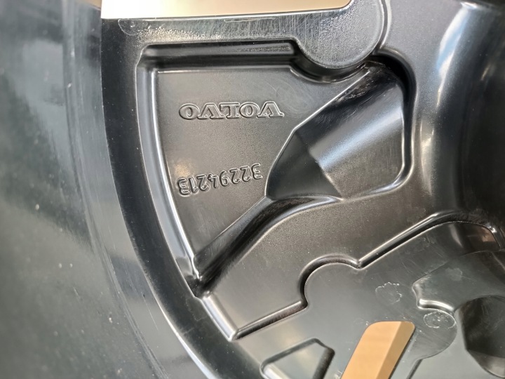 фото №10, Volvo алюминиевый диск 8,5j 19 19'' et56 5x108 32294213 xxxxx