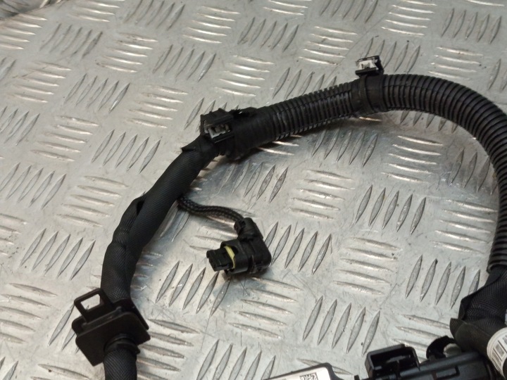 фото №12, Bmw g20 g21 жгут провод форсунок двигателя 8490390