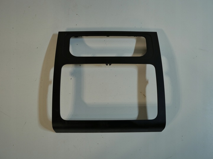 фото №1, Vw touran защита рамка консоли 1t0858071r