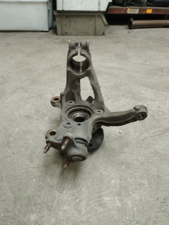 фото №8, Skoda octavia 3 iii поворотный кулак правая передняя 5q0256q