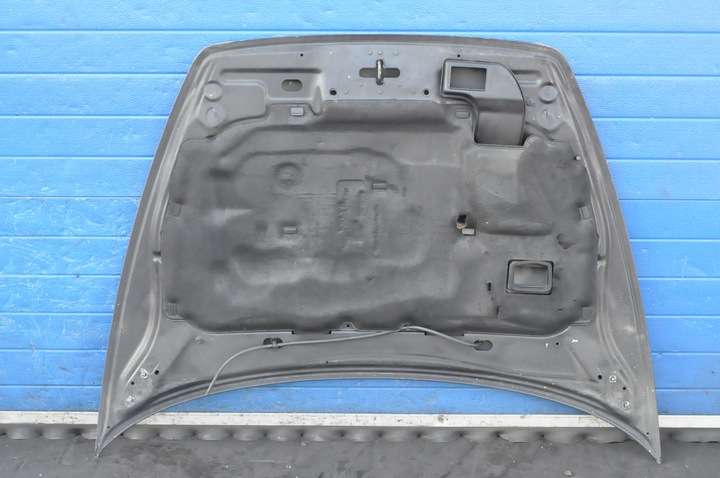 фото №8, Volvo c30 s40 ii c70 v50 капот крышка камеры двигателя