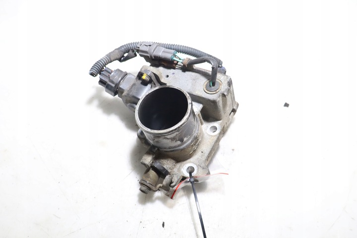 фото №1, Дросельна заслінка toyota corolla ix e12 2.0d4d