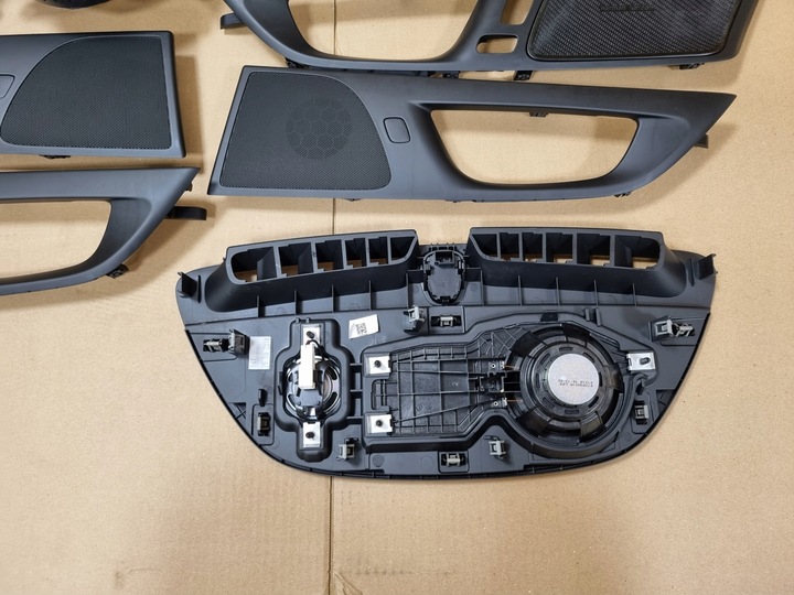 фото №8, Volvo s60 v60 динамики усилитель subwoffer набор harman кардон