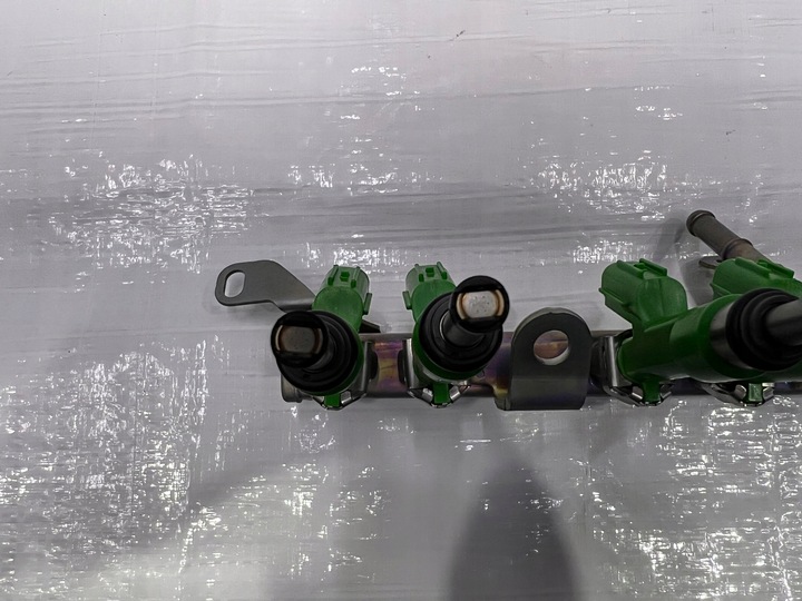 фото №7, Suzuki ignis iii 1.2 планка вприскувальний комплектна