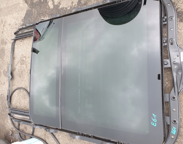 фото №12, Стекло люк панорамы bmw 5 e61 touring оригинальный номер малый