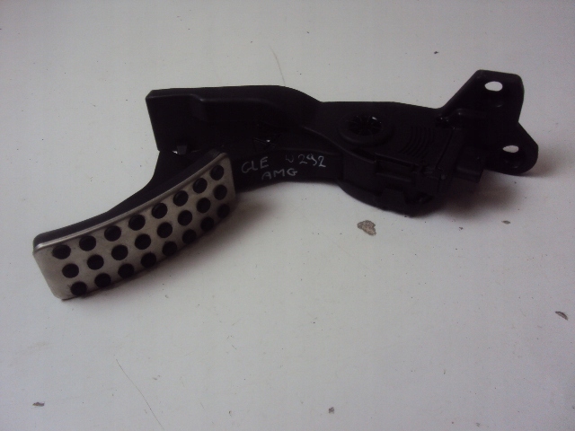 фото №1, Педаль газу mercedes gle w292 ml w166