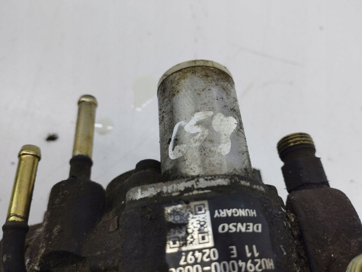 фото №7, Toyota avensis t250 2004 насос впрыскивающий высокого давления