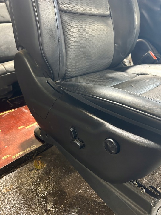 фото №7, Jeep grand cherokee wk2 рестайлинг summit сиденья диван