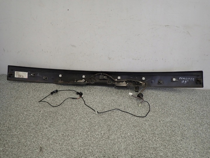 фото №8, Subaru forester iii 2.0d 09- планка кришки зад камера лампочки