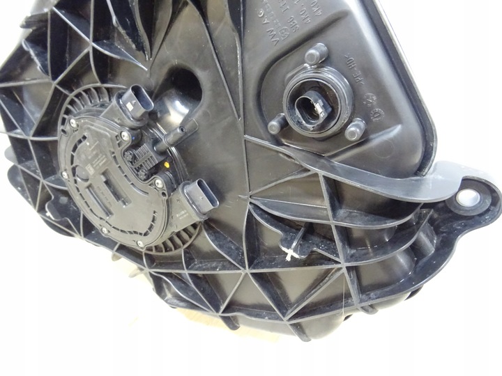 фото №8, Audi a6 c8 4k0 бак adblue 4k0131878k llu