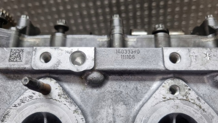 фото №9, Головка двигуна вали 7797678 bmw e60 e61 e81 e84 e87 e90 e91 e92 2.0d n47