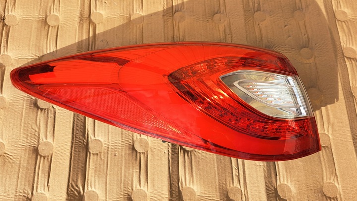 фото №1, Hyundai ix35 - лампа задняя led рестайлинг 13-16