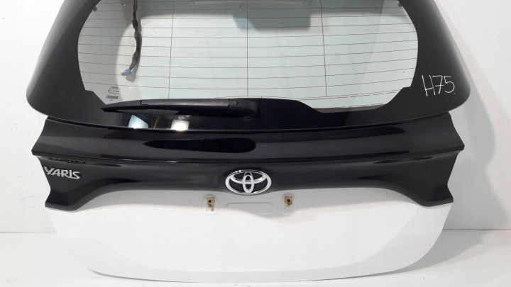фото №6, Toyota yaris xp210 крышка багажника