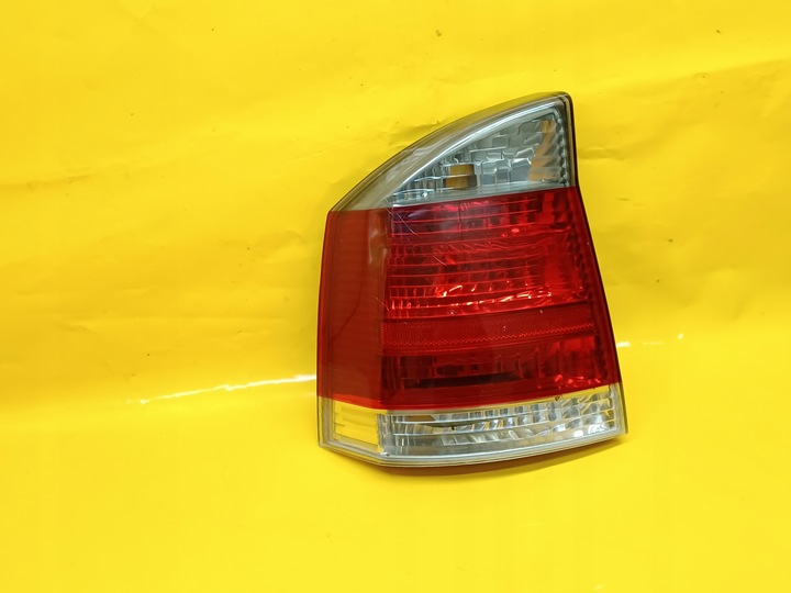 фото №1, Лампа зад лівий przyciem. vectra c 13157646 sedan