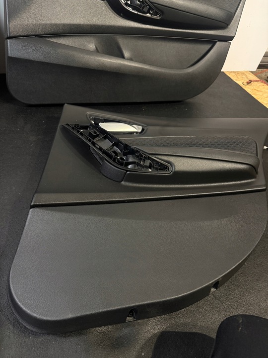 фото №12, Bmw 1 f20 обивка обшивки боковина m набор mp harman кардон комплект