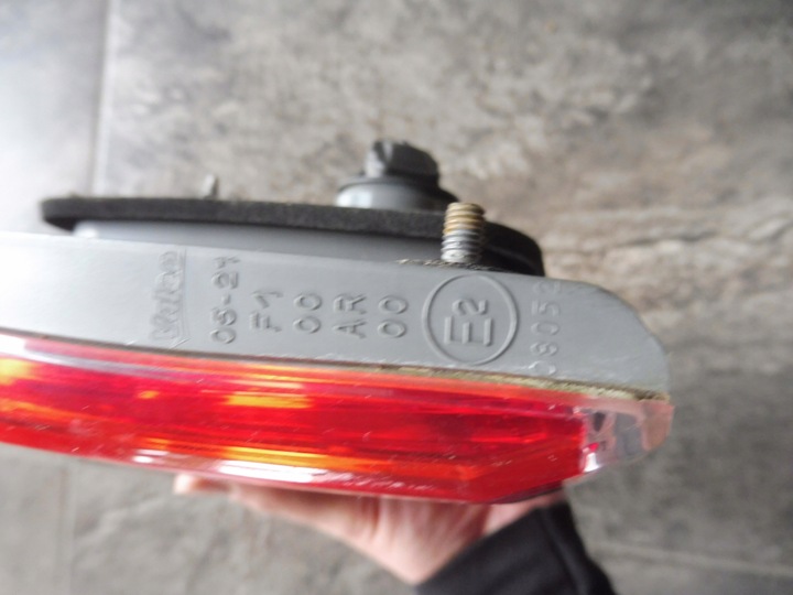 фото №8, Toyota avensis t27 d4d лампа w крышка багажника левая i правая