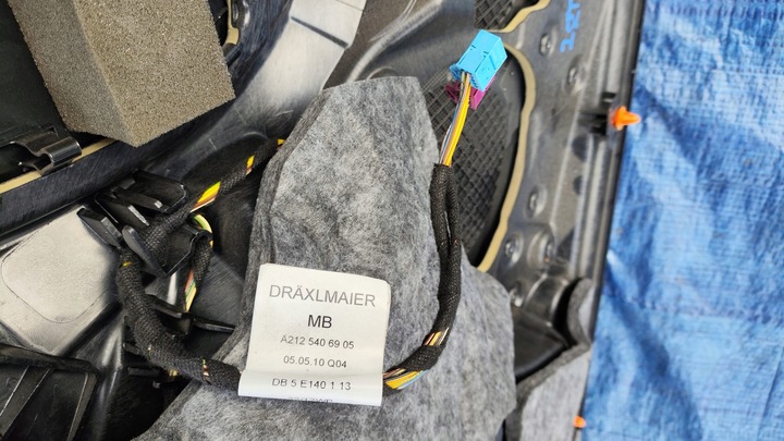 фото №14, Боковина оббивка двері праві перед mercedes w212 європа