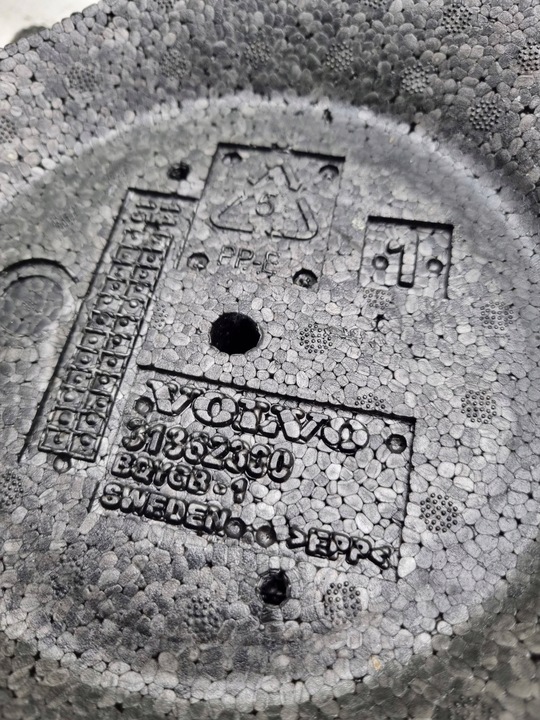 фото №7, Volvo xc90 2016 кронштейн монтажный колёса запасного