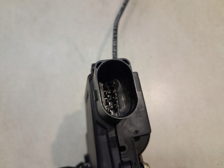 фото №7, Замок дверь правые перед skoda octavia i 8 pin