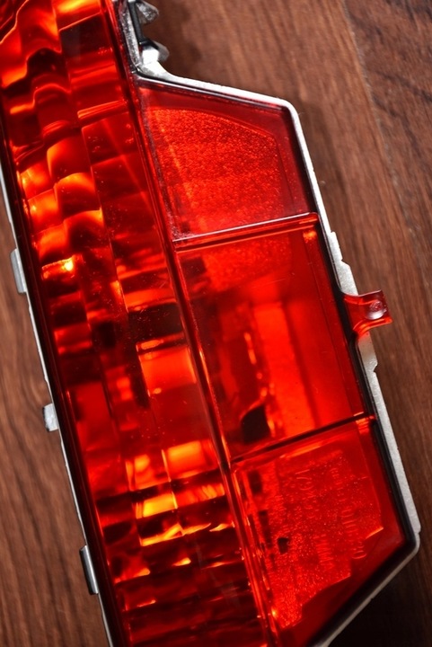 фото №12, Лампа бампера противотуманная зад peugeot 208 i оригинальный номер