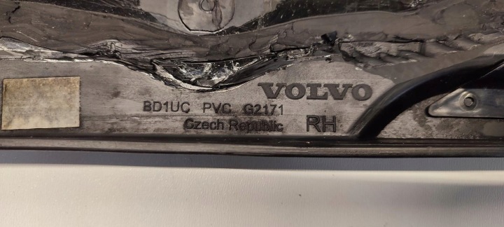фото №6, Volvo v60 скло праве зад 2015 31385429