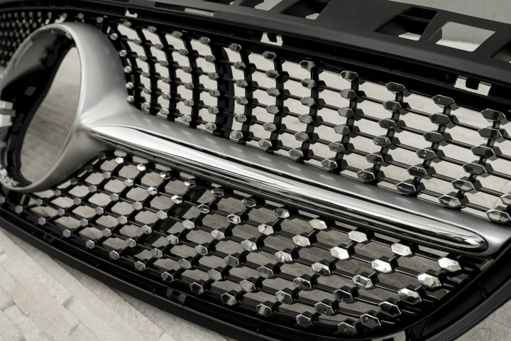 фото №8, Mercedes a-class w176 2012-2015 решётка diamond серебряный