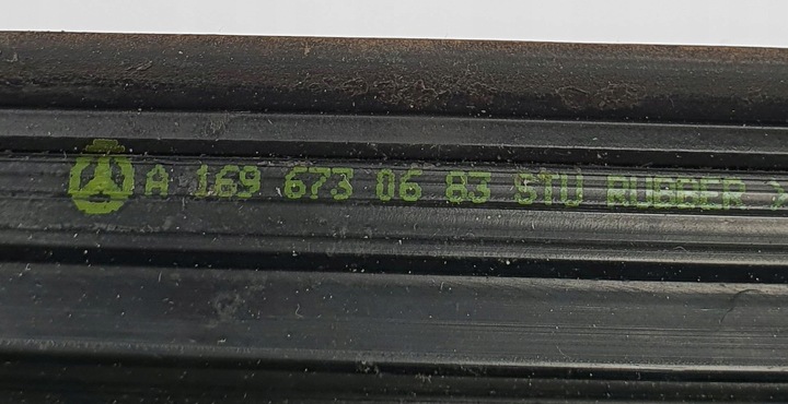 фото №6, Планка стёкла правые зад mercedes w245 a1696730583