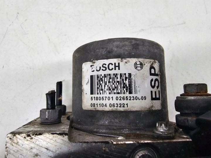 фото №5, Fiat idea lancia musa блок управления abs блок управления  штекер 0265230009 51805701 fv