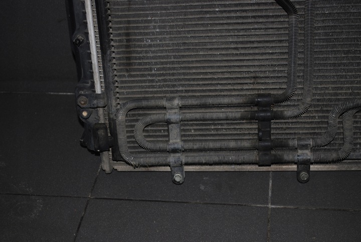 фото №5, Радіаторів радіатор s4 b6 8e0260903e 8e0121251ah