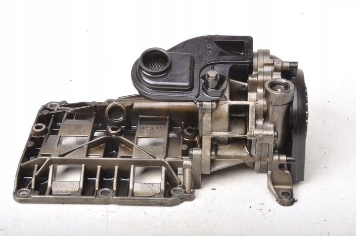 фото №5, Bmw e87 2.0 d насос масла масляная 7798014