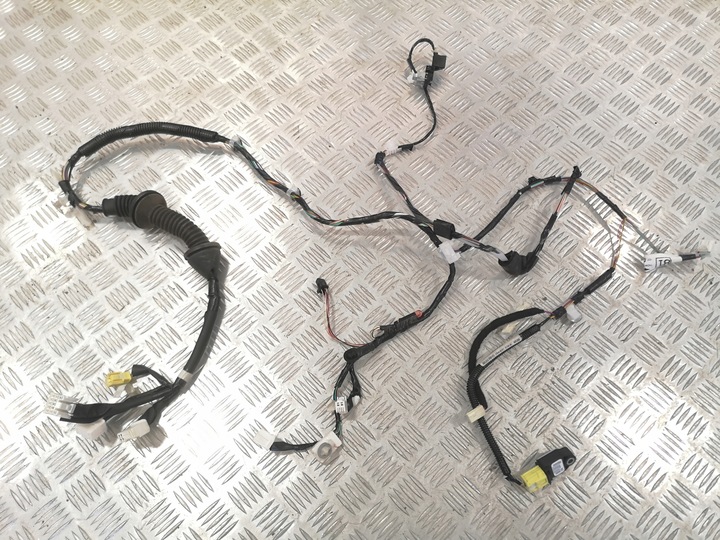 фото №1, Жгут дверь правые перед avensis t27 iii t29