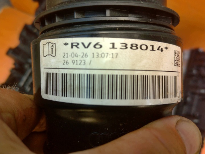 фото №7, Насос топлива топливная рейка vw audi двигатель 3.0 tdi 0445010843 059130755cs bdb