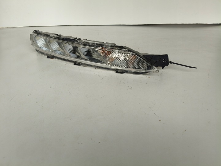 фото №1, Галоген праві citroen c4 picasso ii 13-16 led