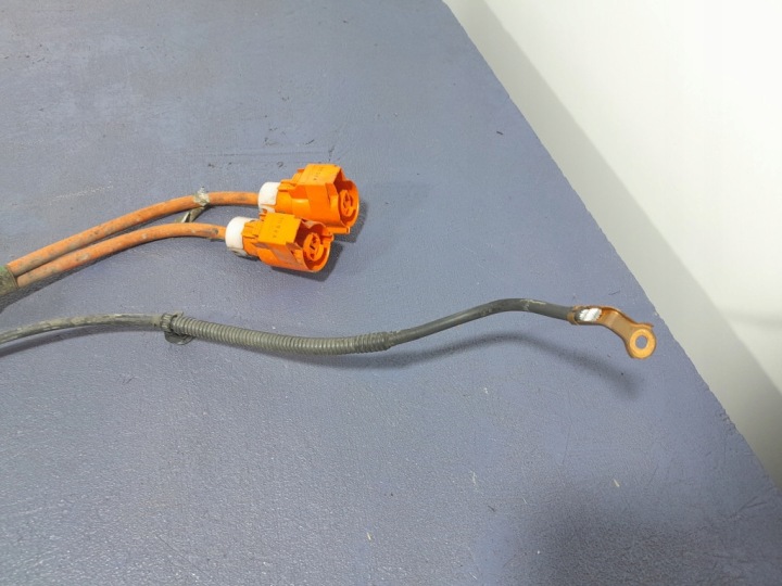 фото №6, Toyota prius ii 03- трубка  акумулятора акумулятора 82164-47060