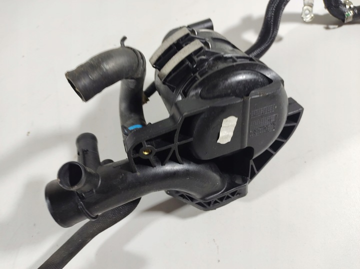 фото №10, Infiniti q50 2.2 13- корпус фильтра топлива