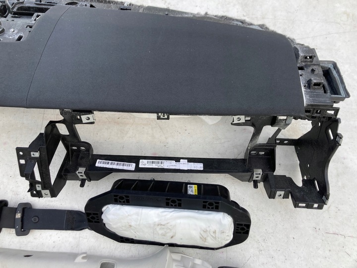 фото №6, Range rover discavery v 5 панель консоль подушки