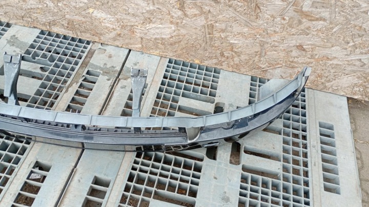 фото №11, Бампер перед передний audi a4 b6 sedan 1.9tdi 04r l9yb 8e0807437