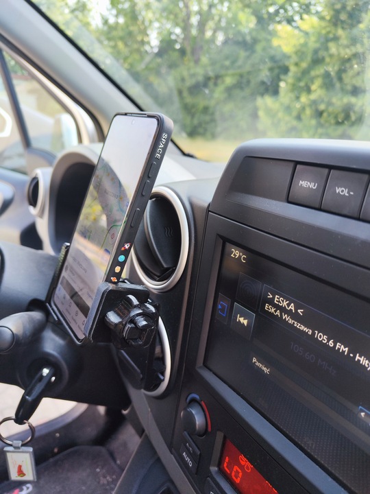 фото №10, Тримач na телефон peugeot partner i citroen berlingo чорний блиск