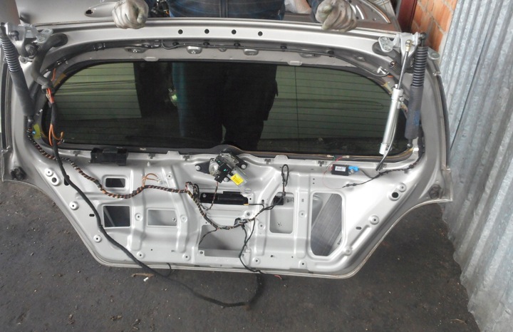 фото №8, Mercedes r w251 07r кришка багажника задня зад