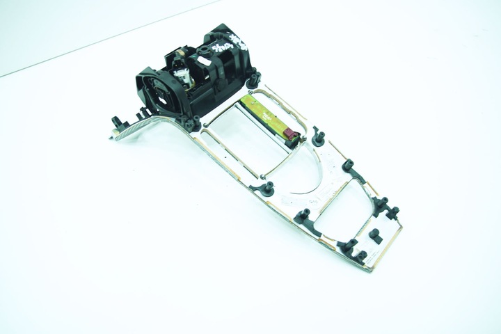 фото №7, Рамка декор консоль карбон колір sl r230 рестайлінг