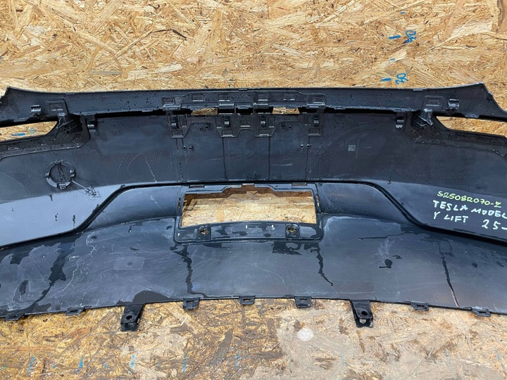 фото №12, Tesla модель y рестайлінг 25- бампер зад задній dół накладка