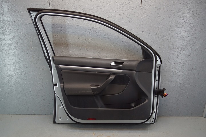 фото №14, Дверь левый перед vw golf v универсал