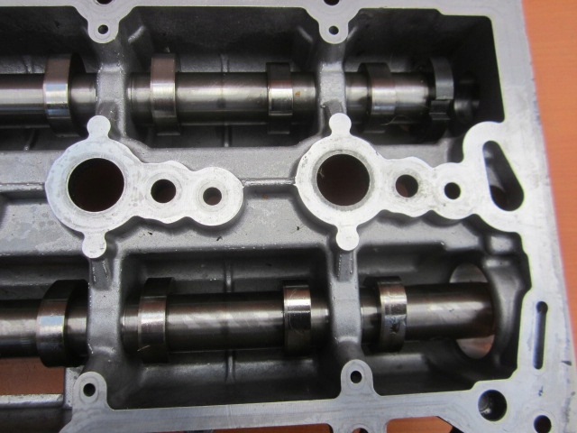 фото №9, Ford transit custom 2.0 tdci eb вали розподільний вал gk2q-6e262 do ремонт