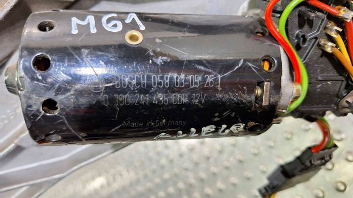фото №9, Механизм стеклоочистителя перед 0390241435 5084812160 mercedes s класс w220 eu