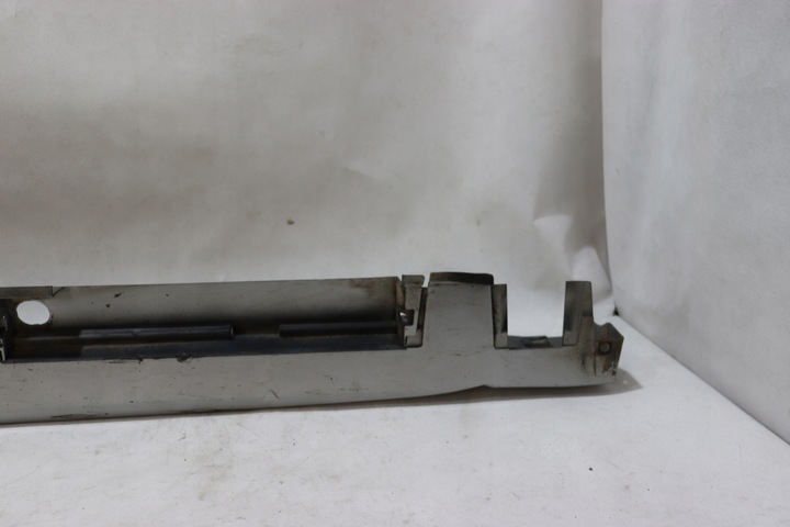 фото №8, Toyota corolla e21 планка порогова накладка права 75850-02220 j-356 a171