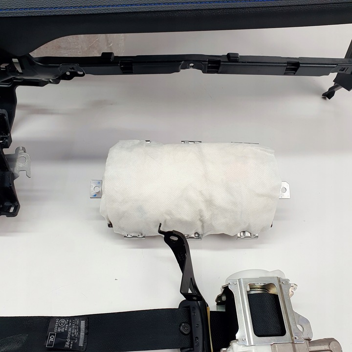 фото №9, Rav4 2018 -2020 панель консоль подушки ремені подушка безпеки